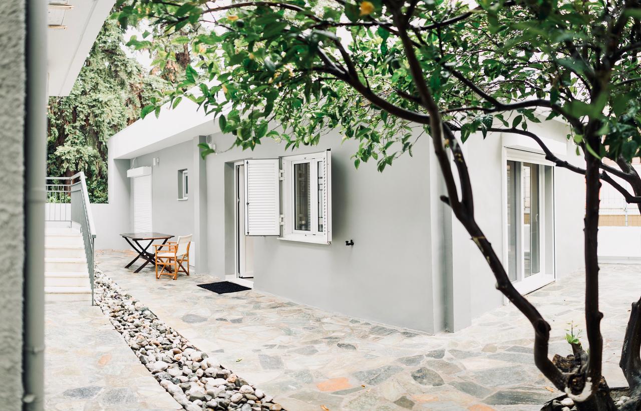 Minimal Residence Near The Beach Лоутраки Экстерьер фото